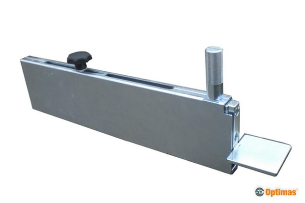Maxi Gauge for screeding up against a fixed edge